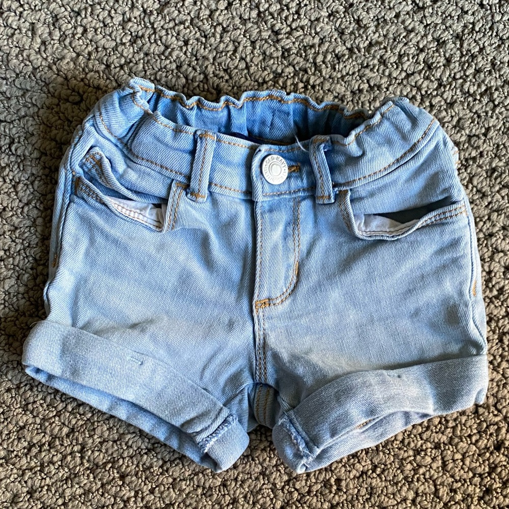 Toddler girl old navy jean shorts 3T